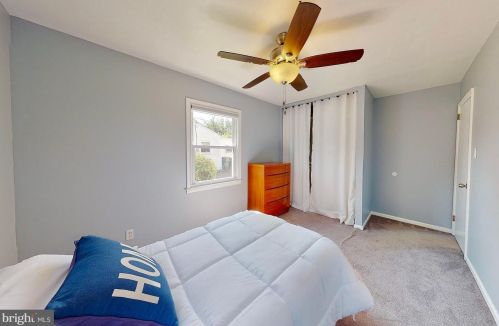 575 Winding Rd, Lansdale PA  19446-3446 exterior