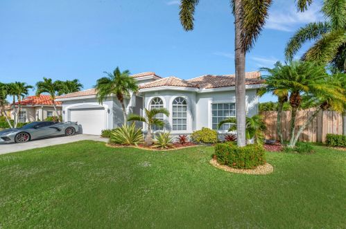 9353 Cove Point Cir, Boynton Beach, FL 33472-2767