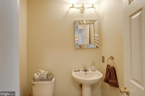 218 Harrogate Dr, Lumberton Township NJ  08048-5050 exterior