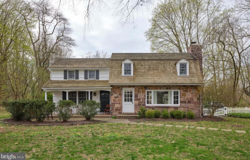 1233 River Rd, Washington Crossing, PA 18977-1049