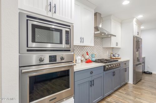 7724 Camelback Rd, Scottsdale AZ 85251-1801 exterior