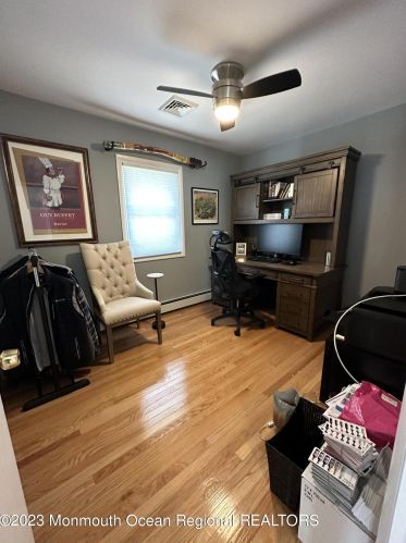 32 Royal Dr, Bricktown NJ  08723-6731 exterior