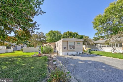 33520 Daisy St, Lewes DE  19958-5322 exterior