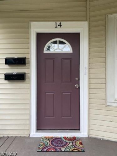 14 Elmwood Ave, Montclair NJ  07042-4508 exterior