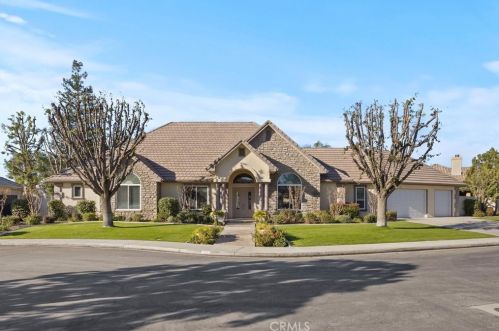 2117 Wedgemont Pl, Bakersfield, CA 93311-2965
