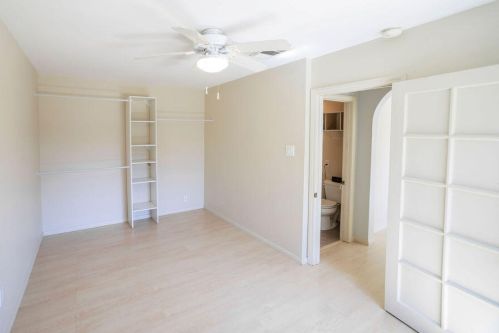 38411 Vista Dr, Cathedral City CA  92234-2144 exterior