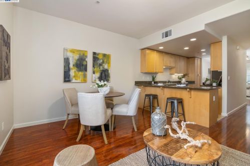 2645 Villa Cortona Way, San Jose CA 95125-6251 exterior