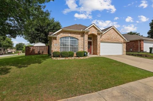 7101 Herman Jared Dr, Fort Worth, TX 76182-3660
