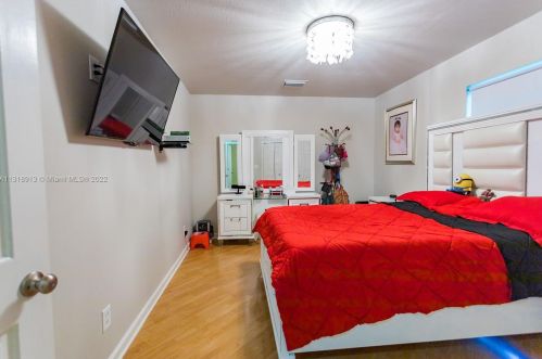 16745 Wiltshire Dr, Town Of Loxahatchee Groves FL  33470-4060 exterior