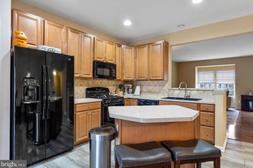 115 South Ave, Swedesboro NJ  08085-1693 exterior