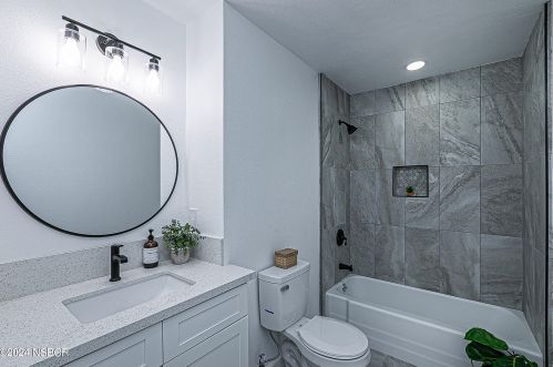 1627 School St, Santa Maria CA  93454-1919 exterior