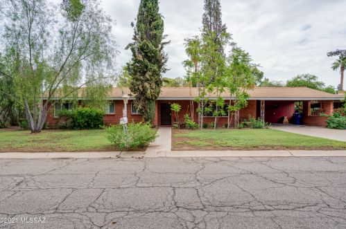 3338 Forgeus Ave, Tucson, AZ 85716-1108