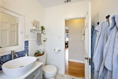 321 Madrona Ave, Brea CA  92821-5340 exterior