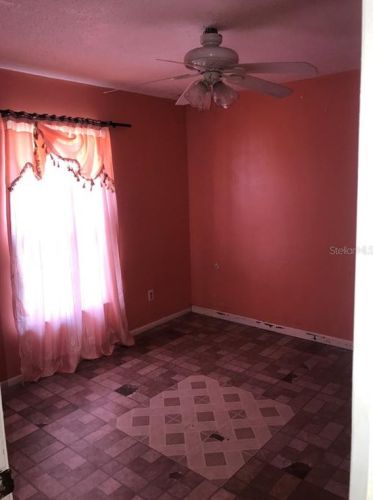 1524 Eola Cir, Kissimmee FL 34741-6307 exterior