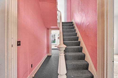 213 Penn St, Verona, PA 15147-1024