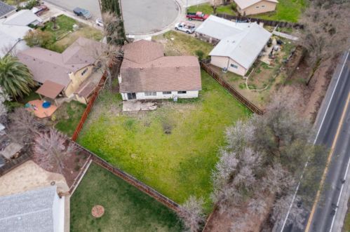 7834 Smoley Way, Citrus Heights CA  95610-2612 exterior