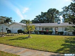 210 Pearl Ave, Sarasota, FL 34243-1451
