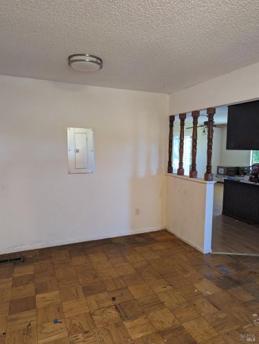 100 Chelsea Hills Dr, Benicia, CA 94510-2040