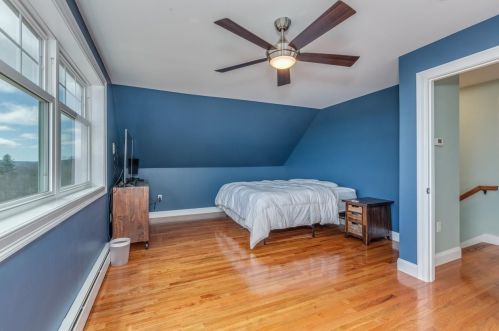 875 Valley Rd, Washington NH  03280-3122 exterior