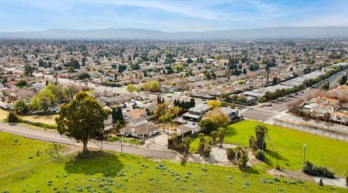 2245 Old Piedmont Rd, San Jose CA  95132-1340 exterior