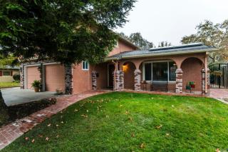 755 Linwood St, Vacaville, CA 95688-3524