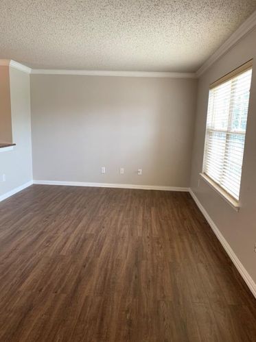 7209 Hummingbird Ct, Fort Worth, TX 76180-6366