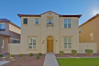 892 Brewer Dr, Gilbert, AZ 85296-1495