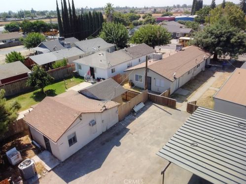 6942 Center St, Winton CA  95388-9395 exterior