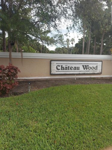 3710 Village Dr, Delray Beach, FL 33445-2915