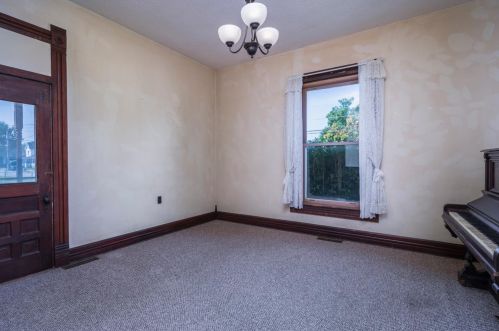 200 Howard St, Clinton County OH  45169-1157 exterior