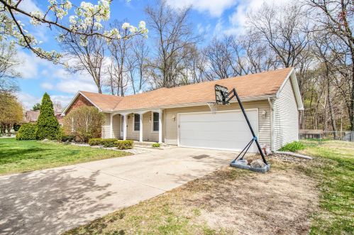12043 Timberline Trce, Granger, IN 46530-9149