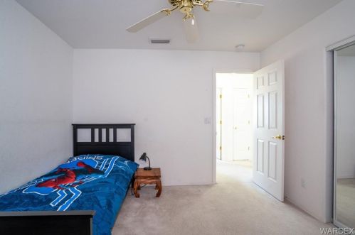 2064 Desert Palms Dr, Bullhead City AZ  86426-8803 exterior