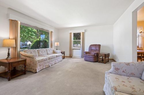 908 Thrush St, Green Bay WI  54303-4332 exterior