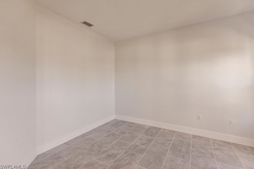 1823 6th Ave, Cape Coral FL  33909-9216 exterior