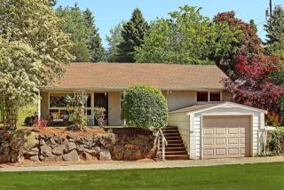 9418 24th Ave, Seattle WA  98106-2626 exterior