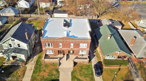 31 Elizabeth St, Hammond, IN 46320-2448