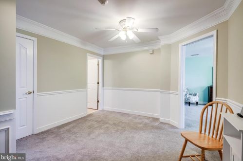 9517 Moonen Bay Ln, Bristow VA  20136-3515 exterior