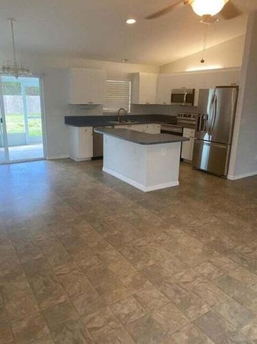 4412 Paley Rd, Fort Pierce, FL 34953-7580