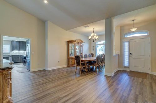 5860 Poe Ct, Port Saint Lucie FL  34986-4644 exterior