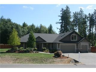 8246 Summerwood Dr, Olympia, WA 98513-8876