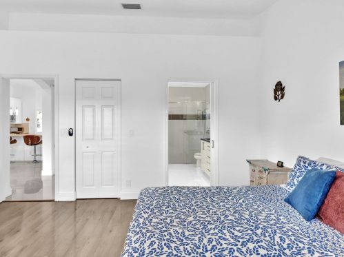 6090 Lake Hibiscus Dr, Delray Beach FL  33484-4617 exterior
