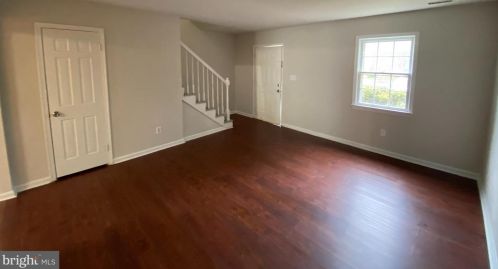 719 Olde Greenwich Cir, Fredericksburg VA  22408-4034 exterior