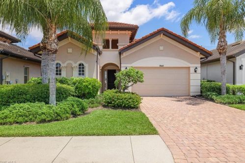 7840 Valencia Ct, Naples, FL 34113-3185