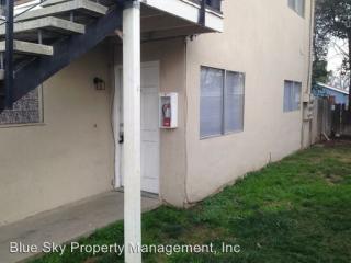 628 Garden St, Visalia CA  93277-0028 exterior