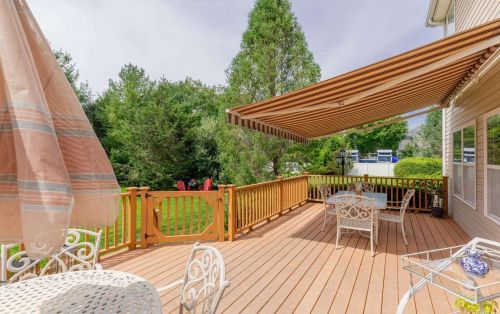 4 Arborvitae Ln, Miller Place NY  11764-3021 exterior