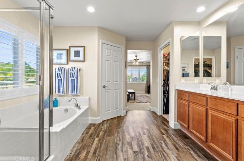 29292 Point Shore Dr, Lake Elsinore CA  92530-7277 exterior