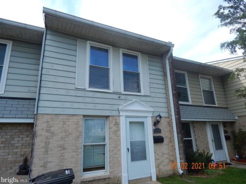 2114 Ferguson Pl, Herndon VA  20170-4360 exterior