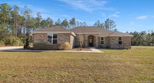 130 Club House Dr, Freeport FL  32439-6249 exterior