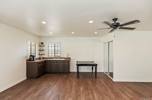 23920 La Vella Rd, Temecula CA  92590-3944 exterior