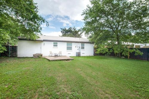 411 Hanbee St, Richardson TX  75080-4509 exterior